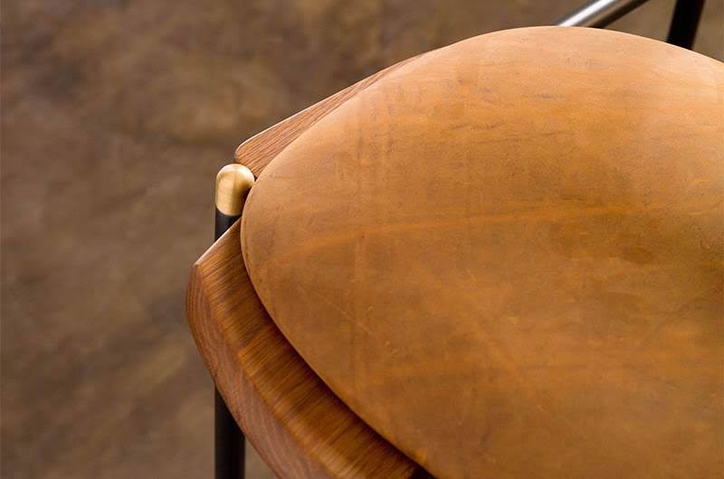 Kink Bar Stool H9483