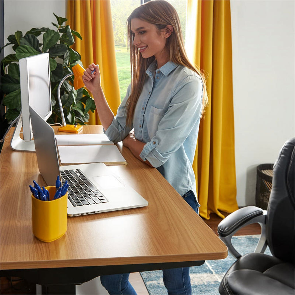 2-Piece Set with Standing Desk and Bonded Leather Office Chair G868