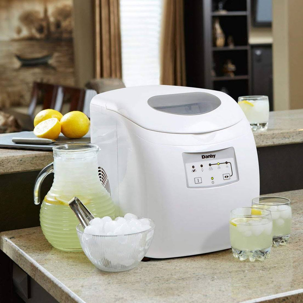 White Ice Cube Maker X5513