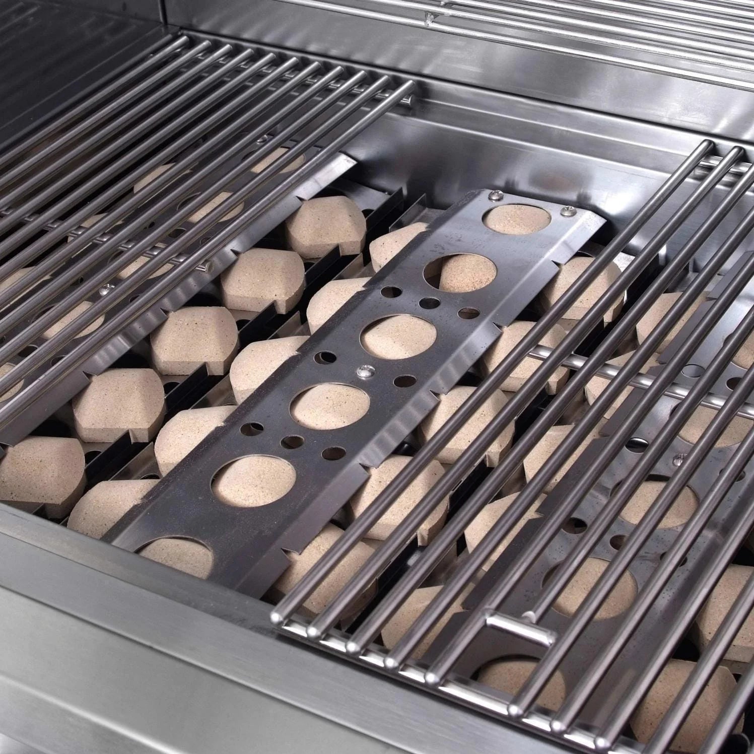 40-Inch 5-Burner Natural Gas Grill With Rear Infrared Burner & Grill Lights N709