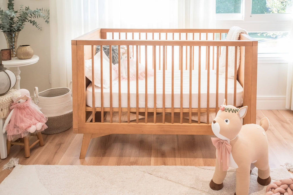 Natural Washed Convertible Crib R75999