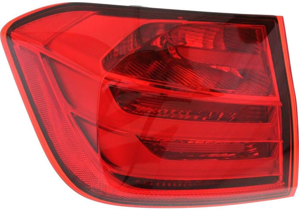 Tail Light Assembly Passenger Side B660