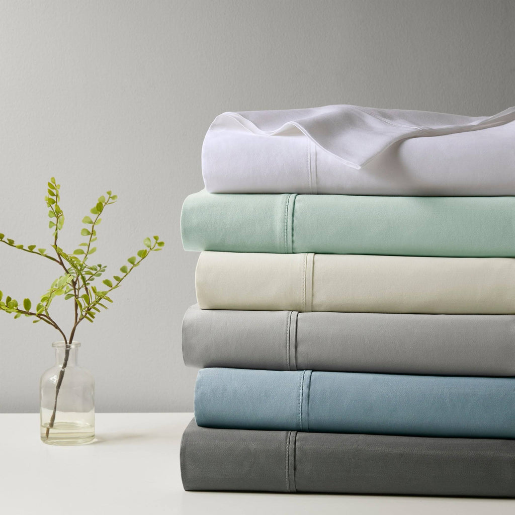 White 4 Piece Sheet Set - Cal King A9740