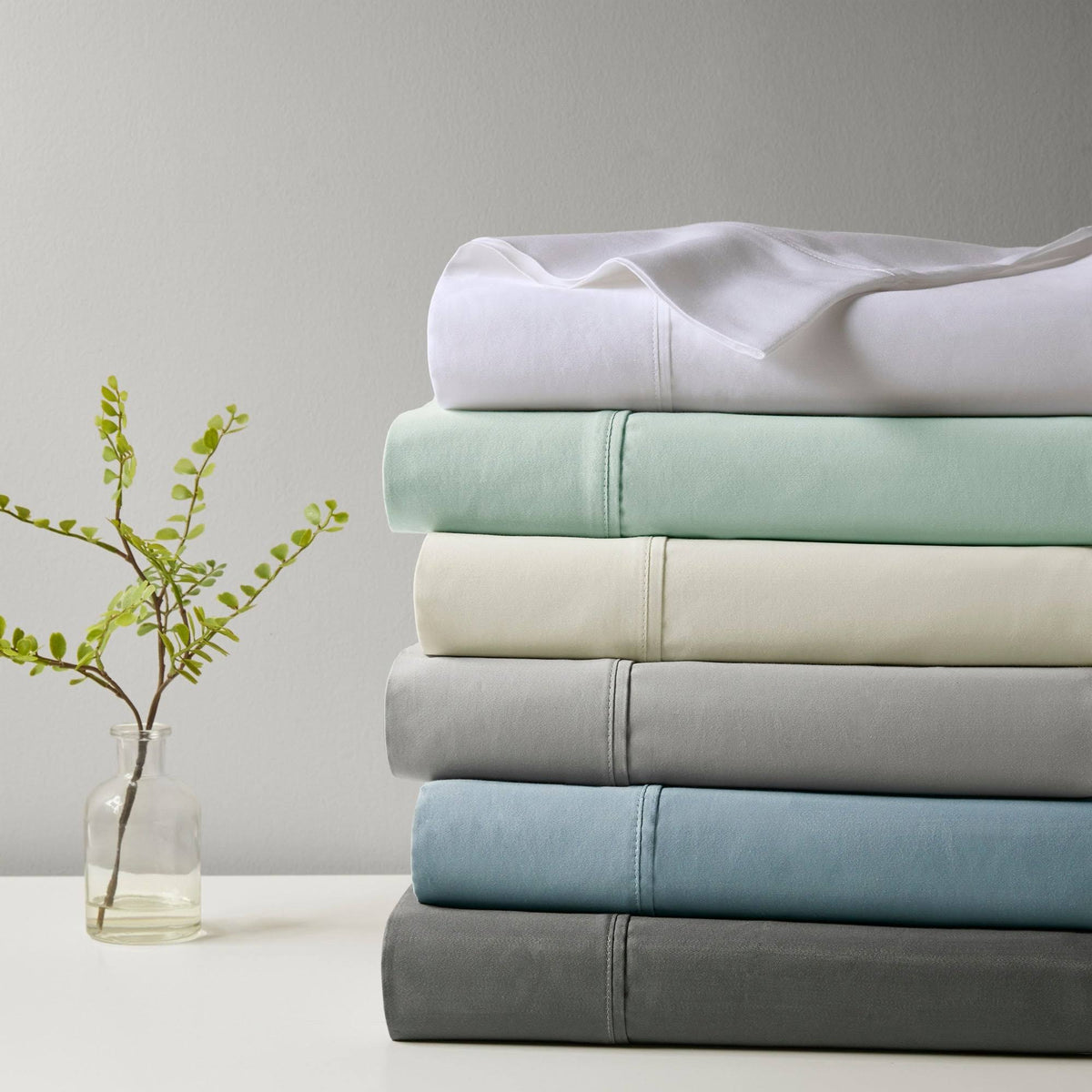 White 4 Piece Sheet Set - Cal King A9740