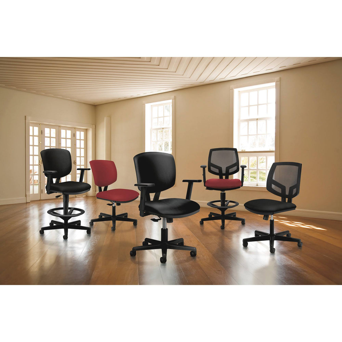 Black Plastic Leather Task Chair D6961