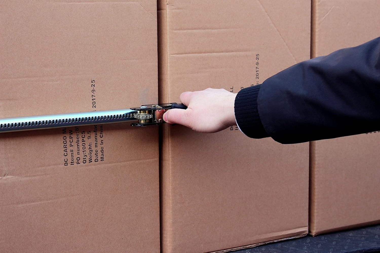 Steel Load Lock Rod for Pickups, Vans, & SUVs Z64144