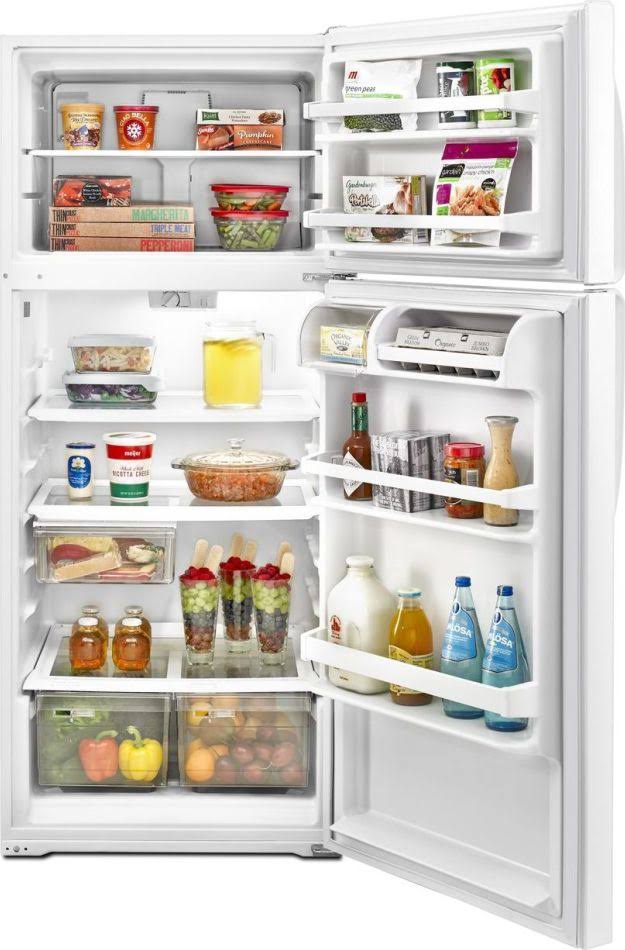 White Top Freezer Refrigerator N5782