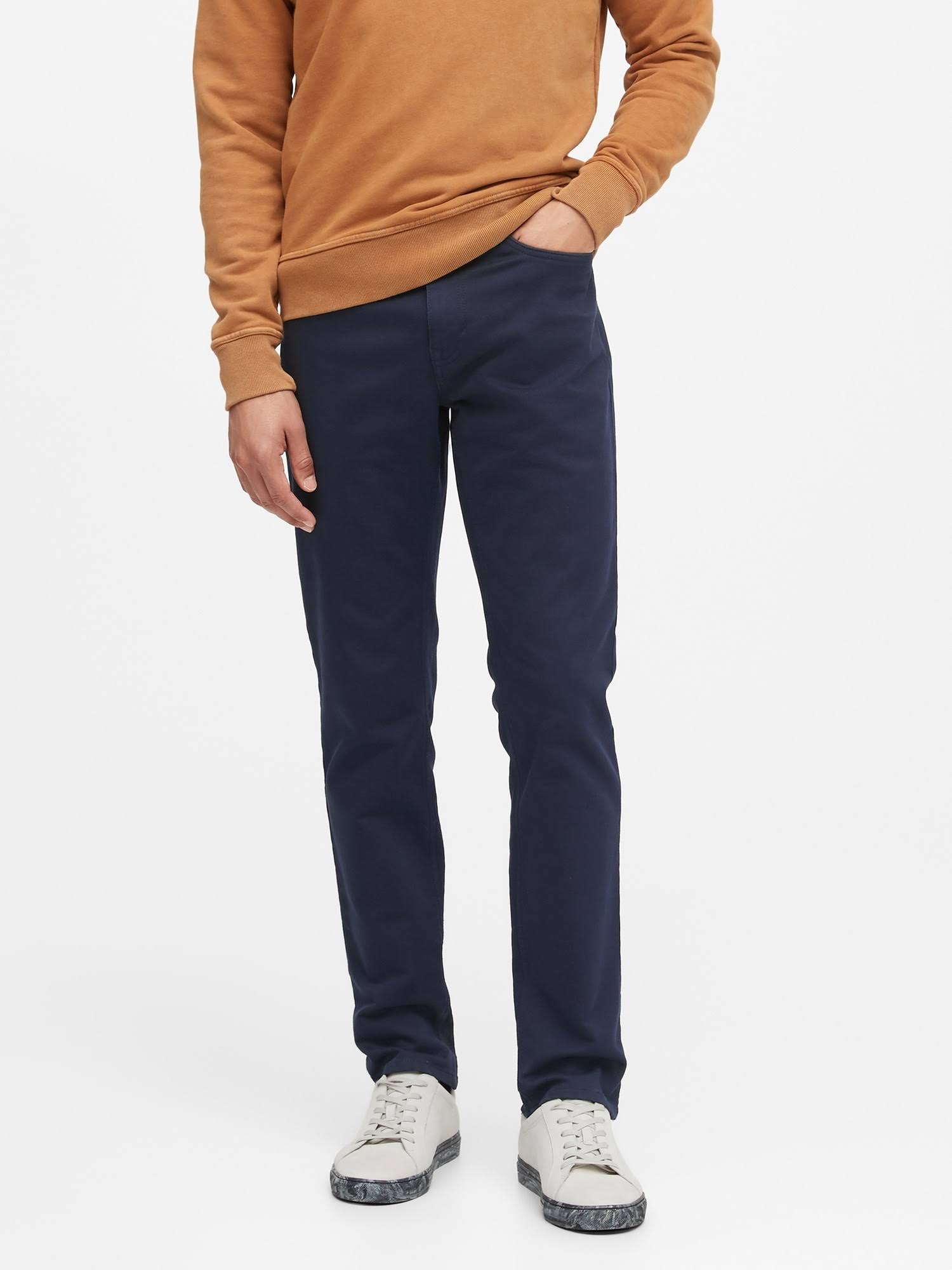 Navy Slim Traveler Pant I60743