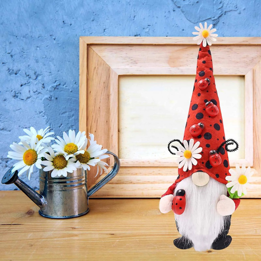 Faceless Doll Hat with ladybug and little daisy M307