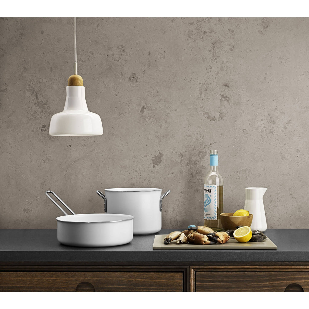White Line Casserole O236